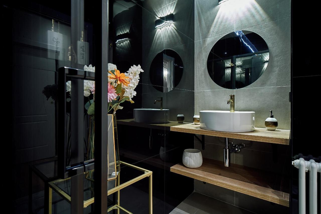 Chiclife - Lilienblum Chic Borgo Santa Caterina Apartment Bergamo Ngoại thất bức ảnh